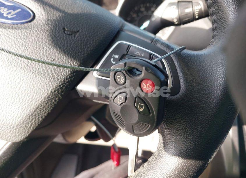 Photo 11 of 2018 Ford Escape SEL (VIN 1FMCU9HD1JUB37385)