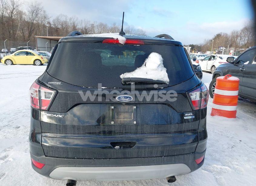 Photo 16 of 2018 Ford Escape SEL (VIN 1FMCU9HD1JUB37385)