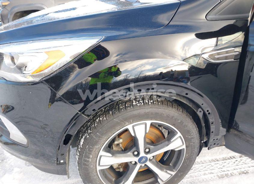 Photo 17 of 2018 Ford Escape SEL (VIN 1FMCU9HD1JUB37385)