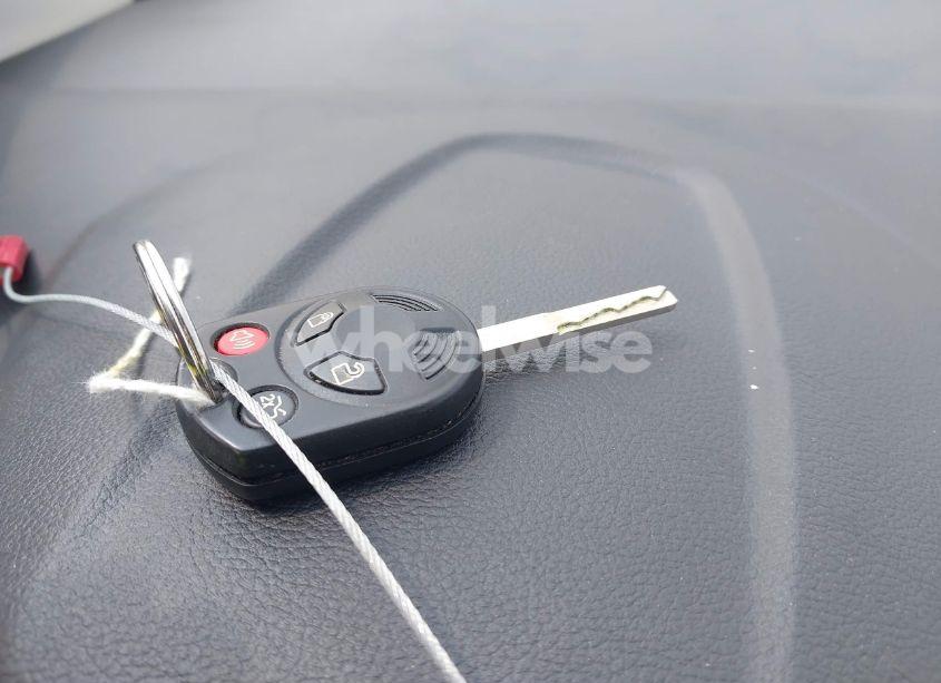 Photo 11 of 2018 Ford Escape SEL (VIN 1FMCU9HD1JUC02400)