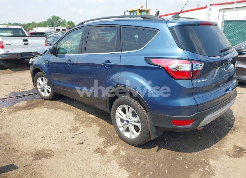 Photo 3 of 2018 Ford Escape SEL (VIN 1FMCU9HD1JUC02400)