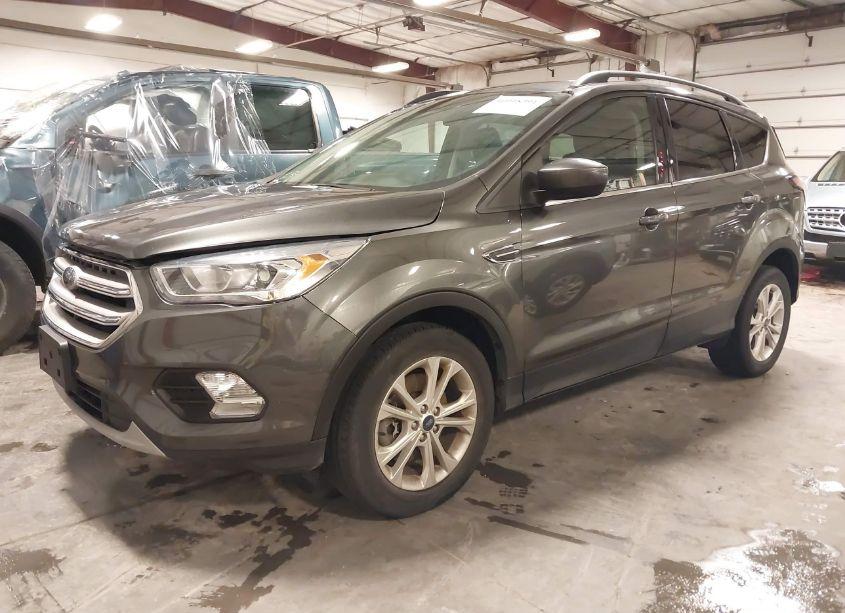 Photo 2 of 2018 Ford Escape SEL (VIN 1FMCU9HD1JUC86945)