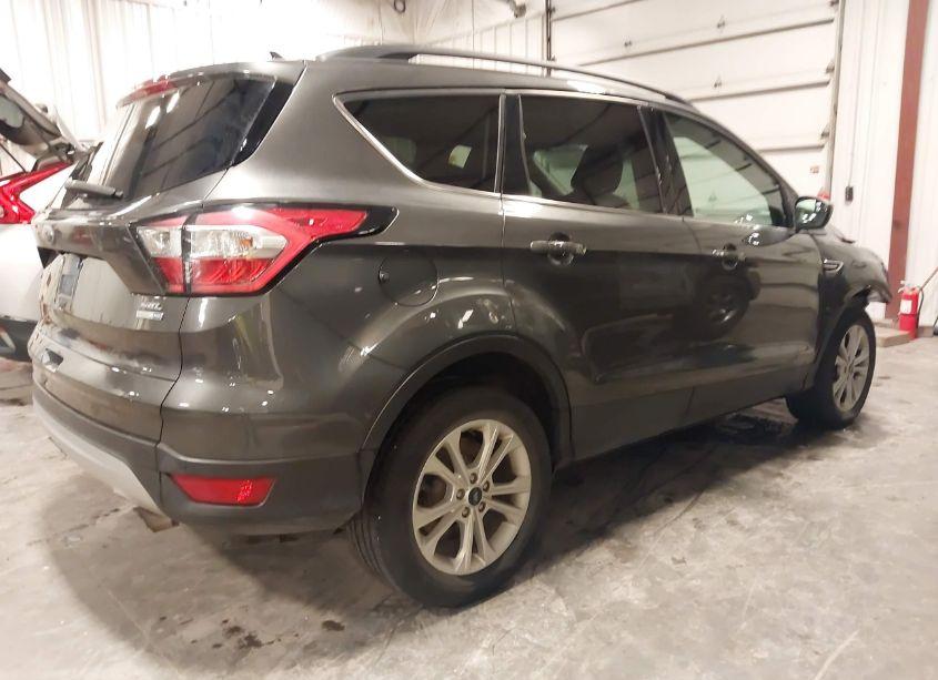Photo 4 of 2018 Ford Escape SEL (VIN 1FMCU9HD1JUC86945)