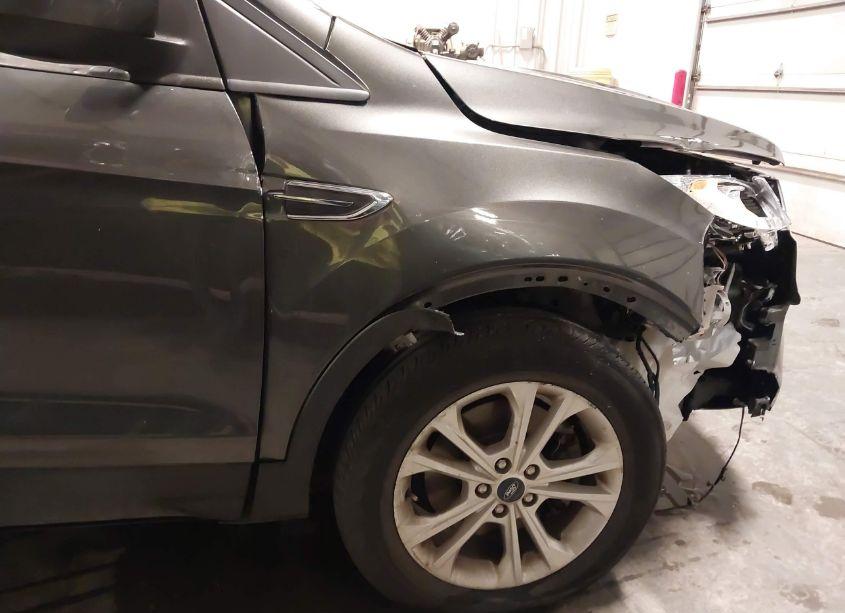 Photo 6 of 2018 Ford Escape SEL (VIN 1FMCU9HD1JUC86945)