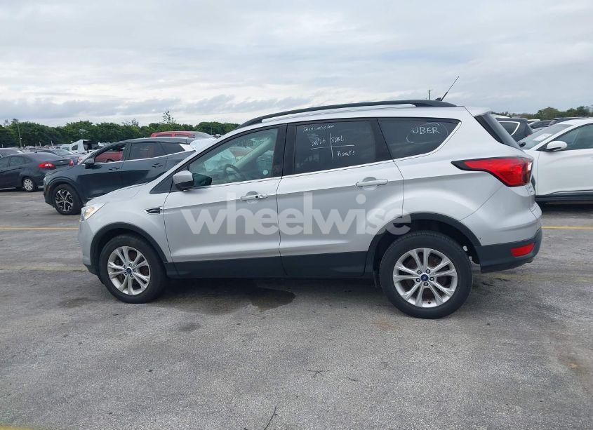 Photo 14 of 2019 Ford Escape SEL (VIN 1FMCU9HD1KUA00299)