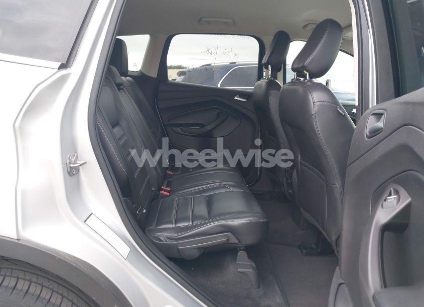 Photo 8 of 2019 Ford Escape SEL (VIN 1FMCU9HD1KUA00299)