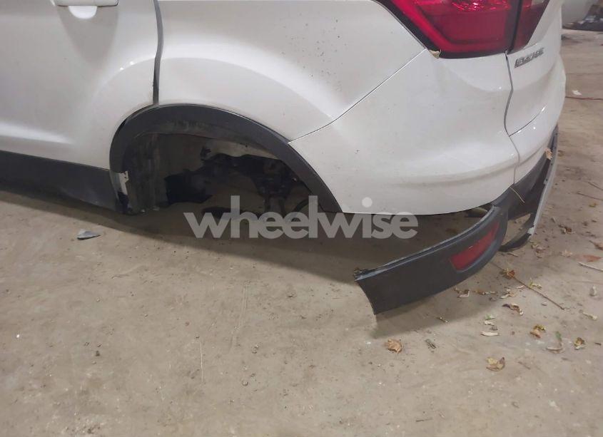 Photo 6 of 2019 Ford Escape SEL (VIN 1FMCU9HD1KUA43573)