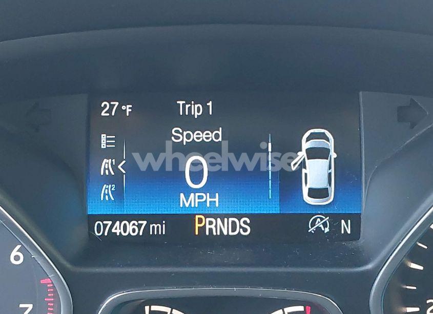 Photo 16 of 2019 Ford Escape SEL (VIN 1FMCU9HD1KUA52273)