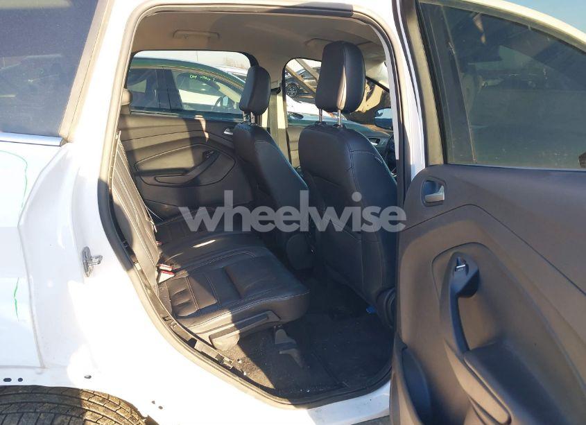 Photo 8 of 2019 Ford Escape SEL (VIN 1FMCU9HD1KUA52273)