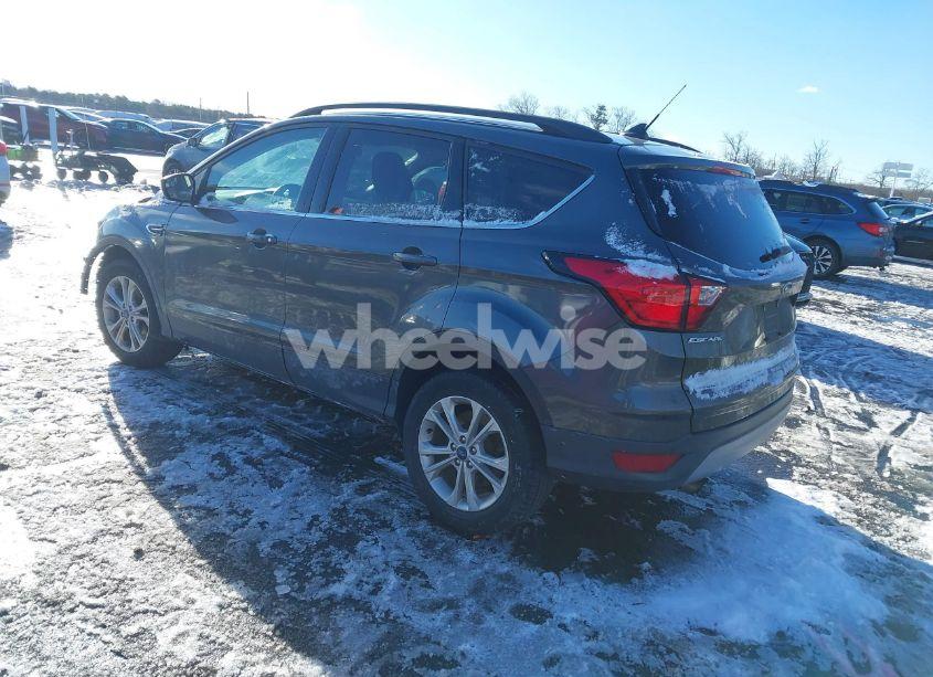 Photo 3 of 2019 Ford Escape SEL (VIN 1FMCU9HD1KUA73074)