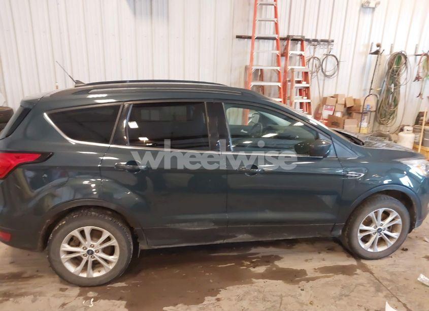 Photo 13 of 2019 Ford Escape SEL (VIN 1FMCU9HD1KUB25836)