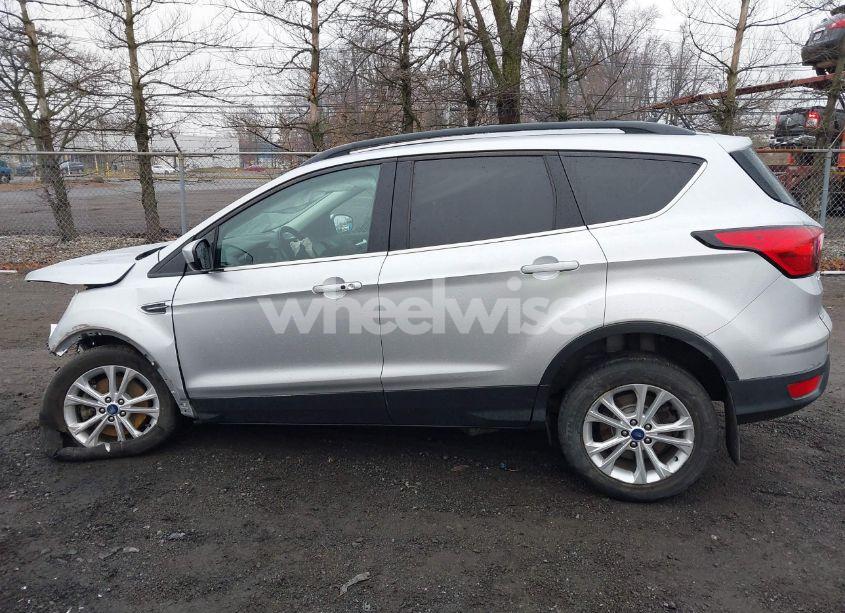 Photo 14 of 2019 Ford Escape SEL (VIN 1FMCU9HD1KUB42393)