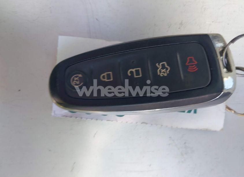 Photo 11 of 2019 Ford Escape SEL (VIN 1FMCU9HD1KUB75166)