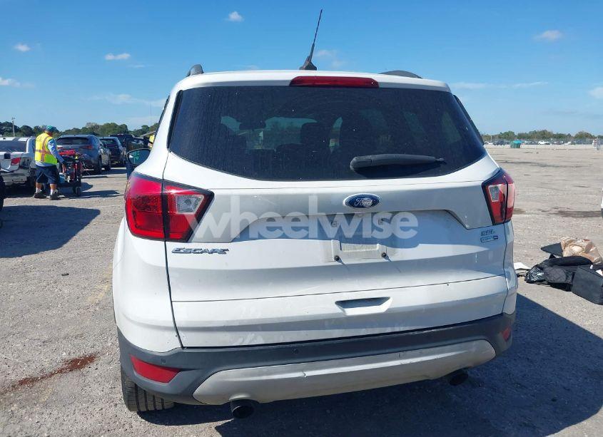 Photo 17 of 2019 Ford Escape SEL (VIN 1FMCU9HD1KUB75166)