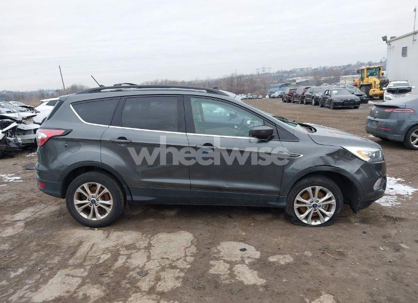 Photo 13 of 2018 Ford Escape SEL (VIN 1FMCU9HD2JUA47503)