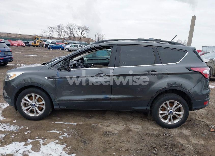Photo 14 of 2018 Ford Escape SEL (VIN 1FMCU9HD2JUA47503)