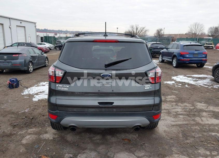 Photo 16 of 2018 Ford Escape SEL (VIN 1FMCU9HD2JUA47503)