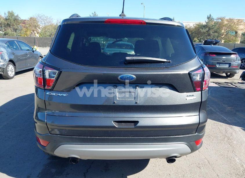 Photo 16 of 2018 Ford Escape SEL (VIN 1FMCU9HD2JUA67234)