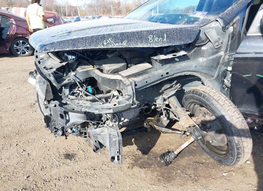 Photo 6 of 2019 Ford Escape SEL (VIN 1FMCU9HD2KUA08976)