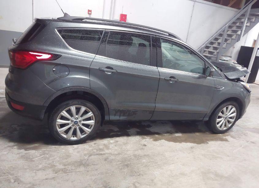 Photo 13 of 2019 Ford Escape SEL (VIN 1FMCU9HD2KUA61774)