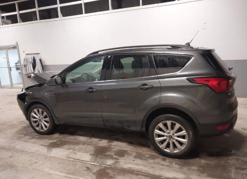 Photo 14 of 2019 Ford Escape SEL (VIN 1FMCU9HD2KUA61774)