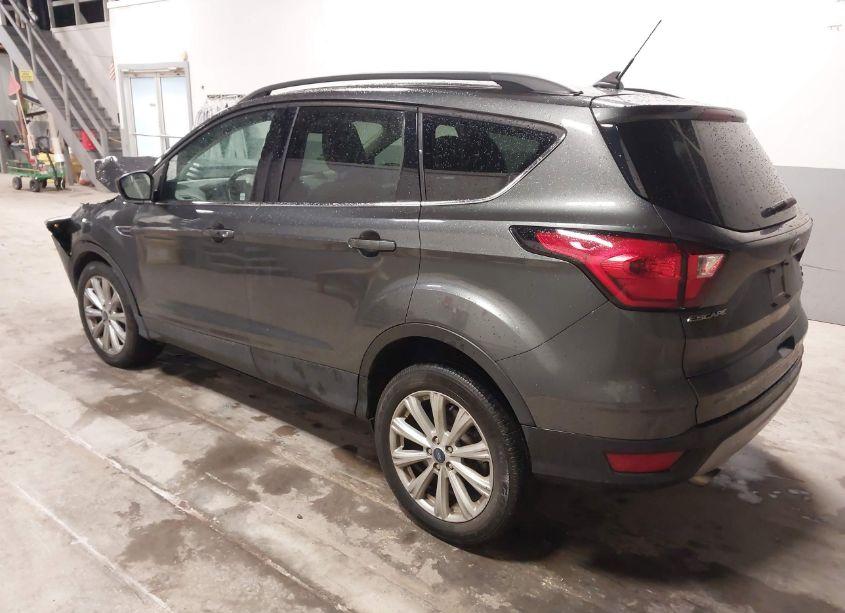 Photo 3 of 2019 Ford Escape SEL (VIN 1FMCU9HD2KUA61774)