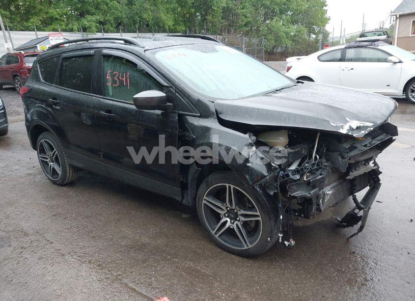 2019 Ford Escape SEL (VIN 1FMCU9HD2KUA94855) main photo