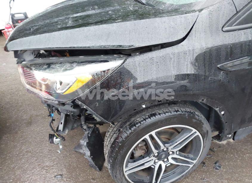 Photo 18 of 2019 Ford Escape SEL (VIN 1FMCU9HD2KUA94855)