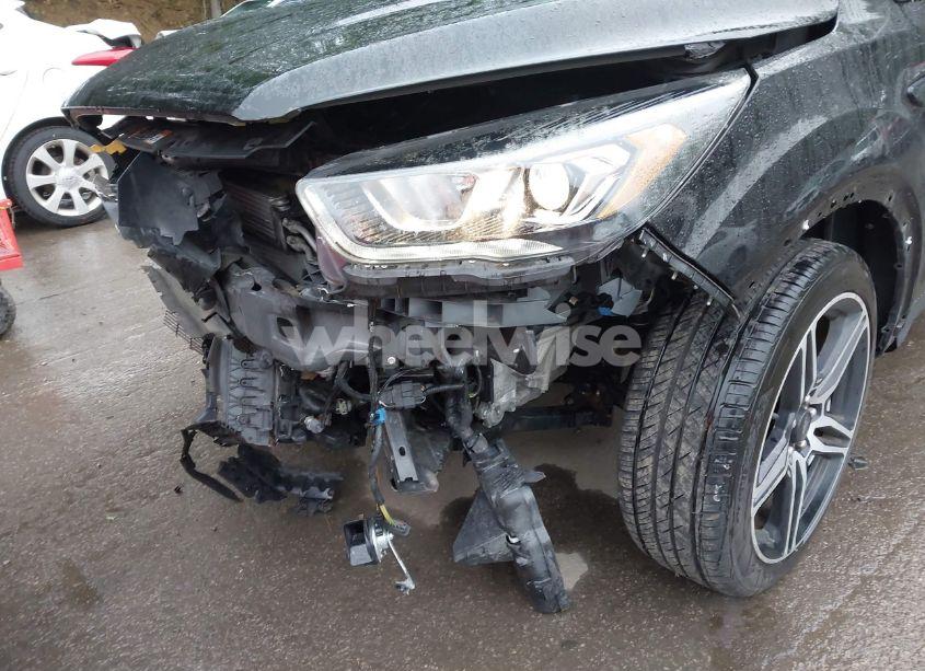 Photo 6 of 2019 Ford Escape SEL (VIN 1FMCU9HD2KUA94855)