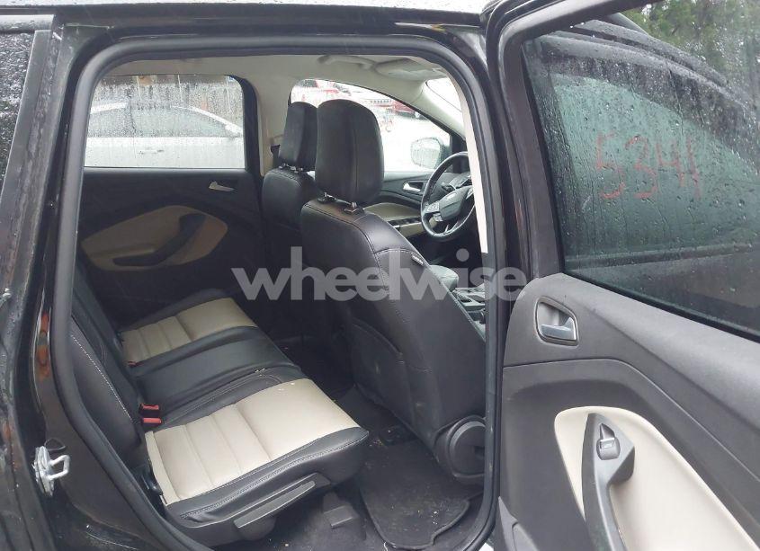 Photo 8 of 2019 Ford Escape SEL (VIN 1FMCU9HD2KUA94855)