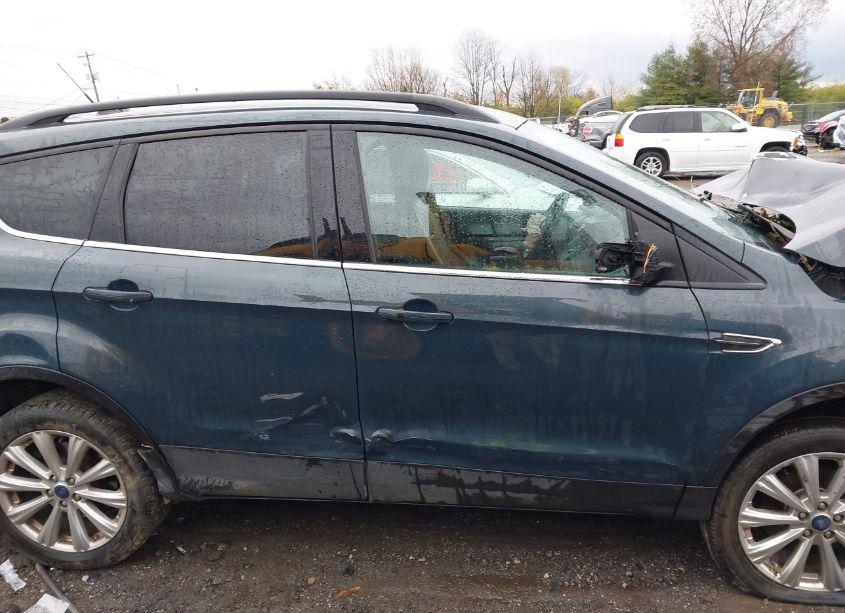 Photo 14 of 2019 Ford Escape SEL (VIN 1FMCU9HD2KUC00382)