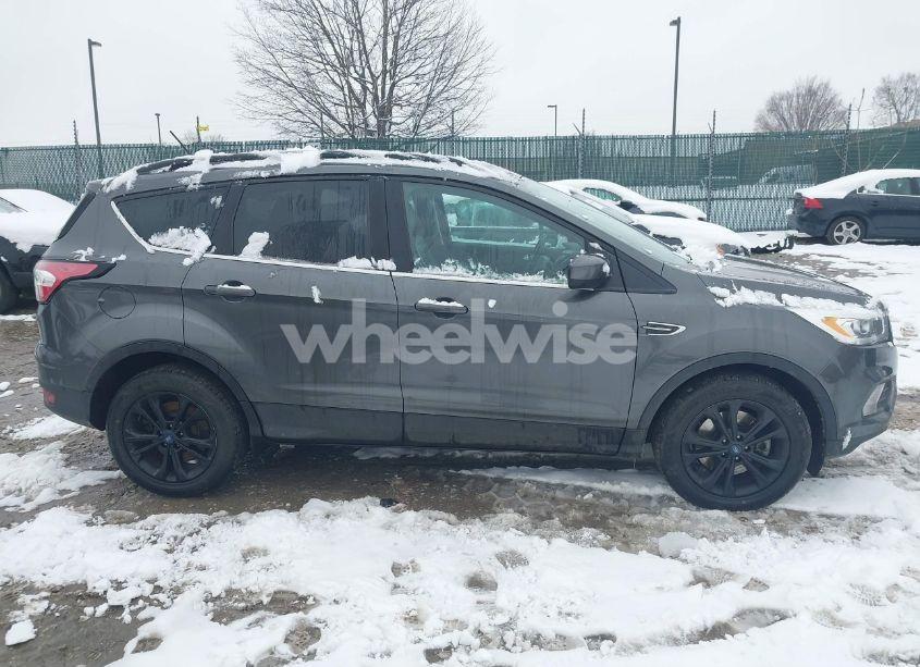 Photo 13 of 2018 Ford Escape SEL (VIN 1FMCU9HD3JUA33044)