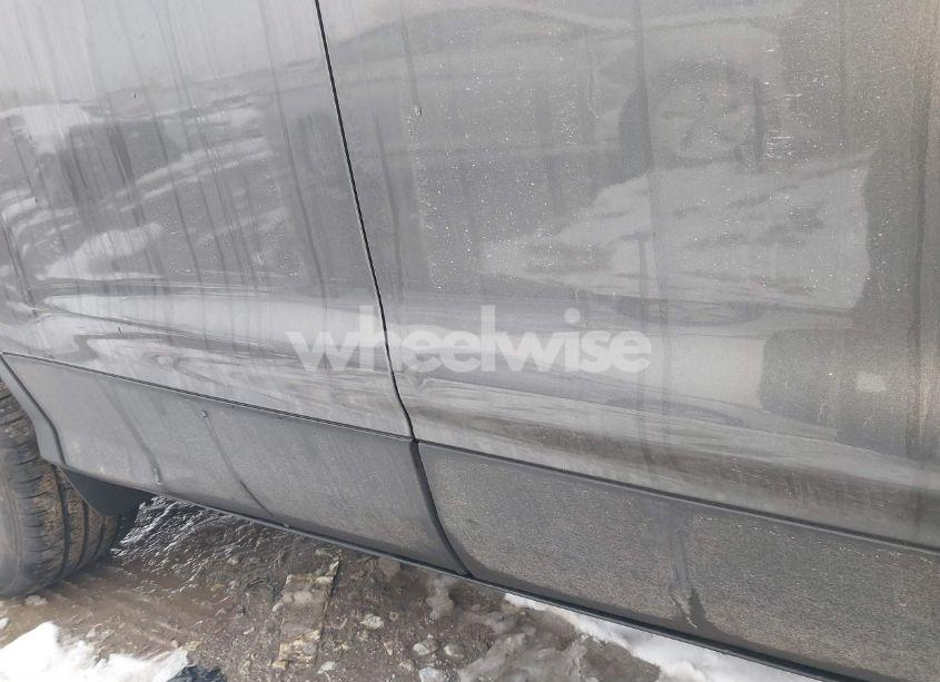 Photo 6 of 2018 Ford Escape SEL (VIN 1FMCU9HD3JUA33044)