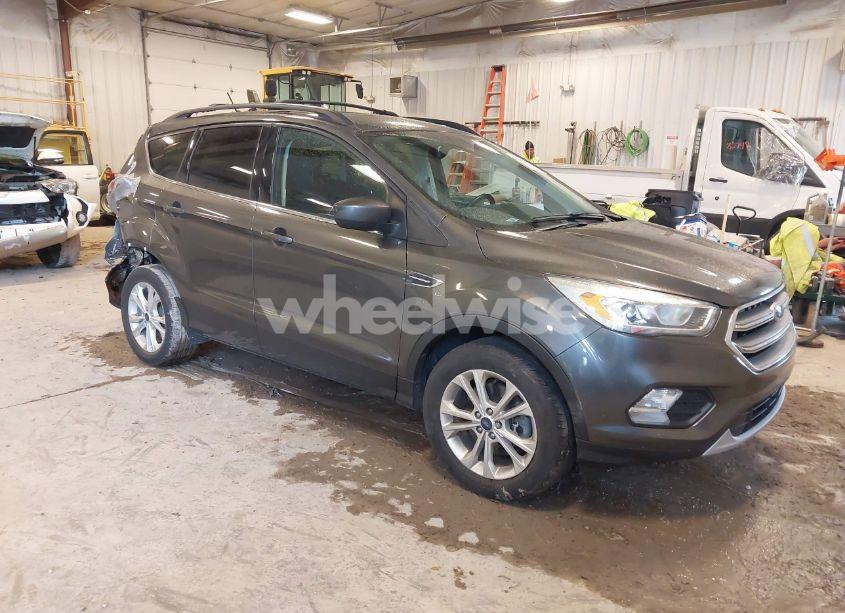 2018 Ford Escape SEL (VIN 1FMCU9HD3JUA62446) main photo