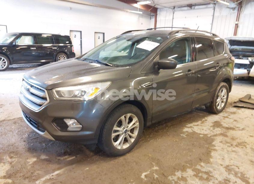 Photo 2 of 2018 Ford Escape SEL (VIN 1FMCU9HD3JUA62446)