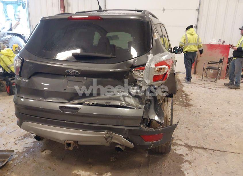 Photo 6 of 2018 Ford Escape SEL (VIN 1FMCU9HD3JUA62446)