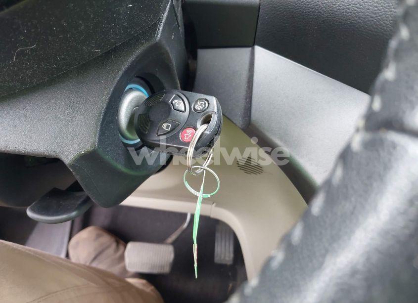 Photo 11 of 2018 Ford Escape SEL (VIN 1FMCU9HD3JUB33774)