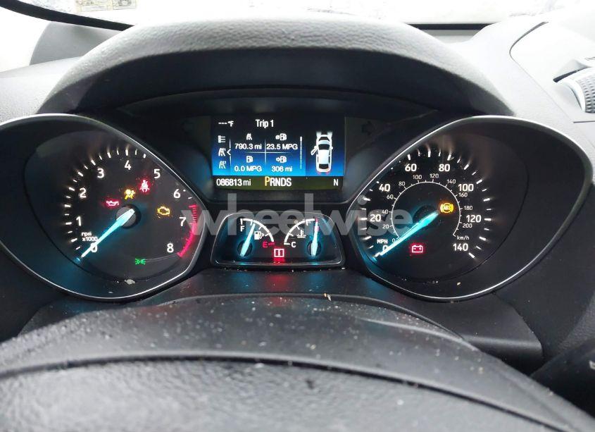 Photo 7 of 2018 Ford Escape SEL (VIN 1FMCU9HD3JUB98284)