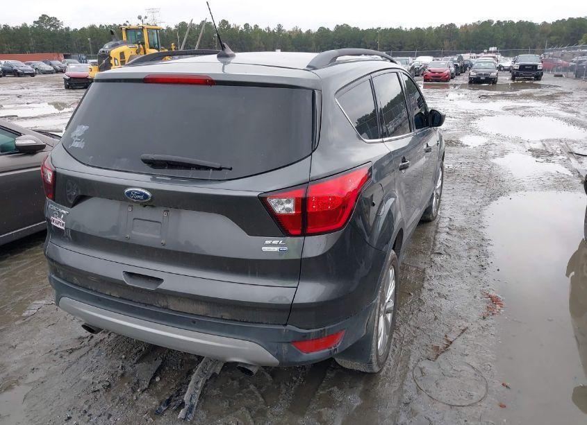 Photo 4 of 2019 Ford Escape SEL (VIN 1FMCU9HD3KUB16250)