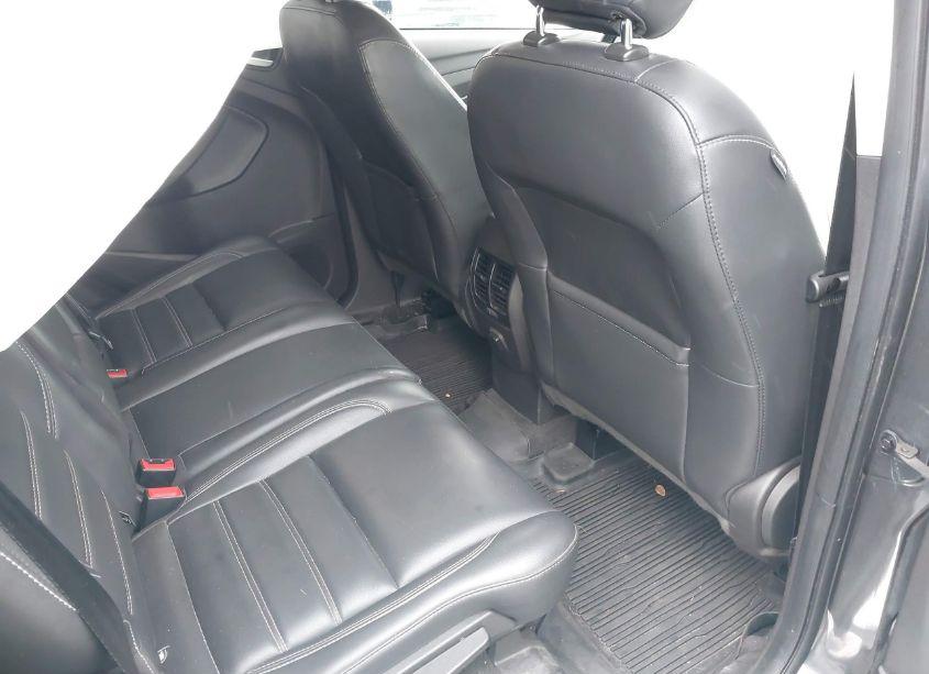 Photo 8 of 2019 Ford Escape SEL (VIN 1FMCU9HD3KUB16250)