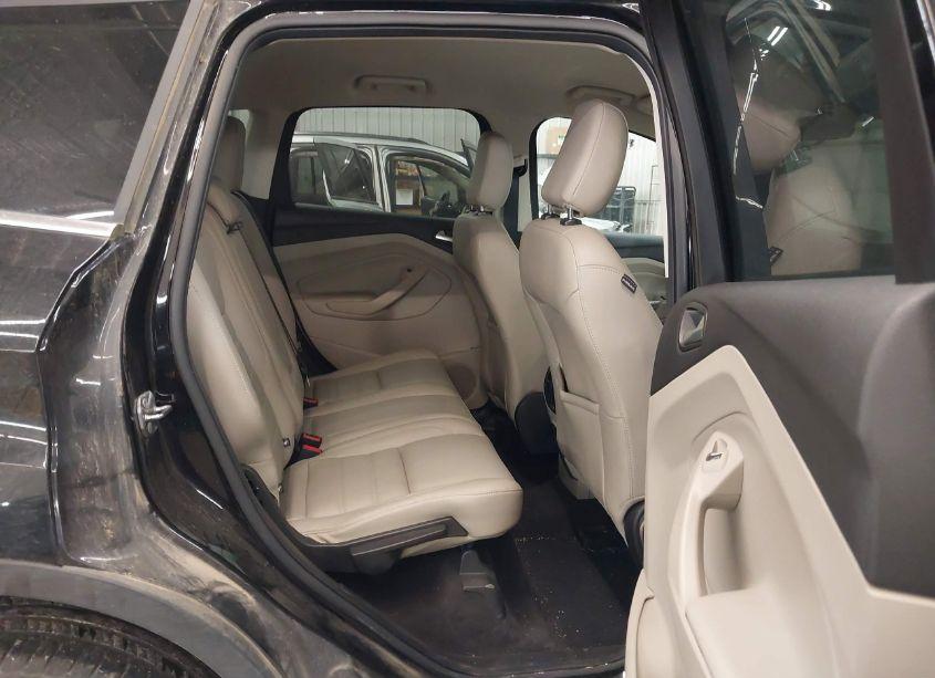 Photo 8 of 2019 Ford Escape SEL (VIN 1FMCU9HD3KUC30216)