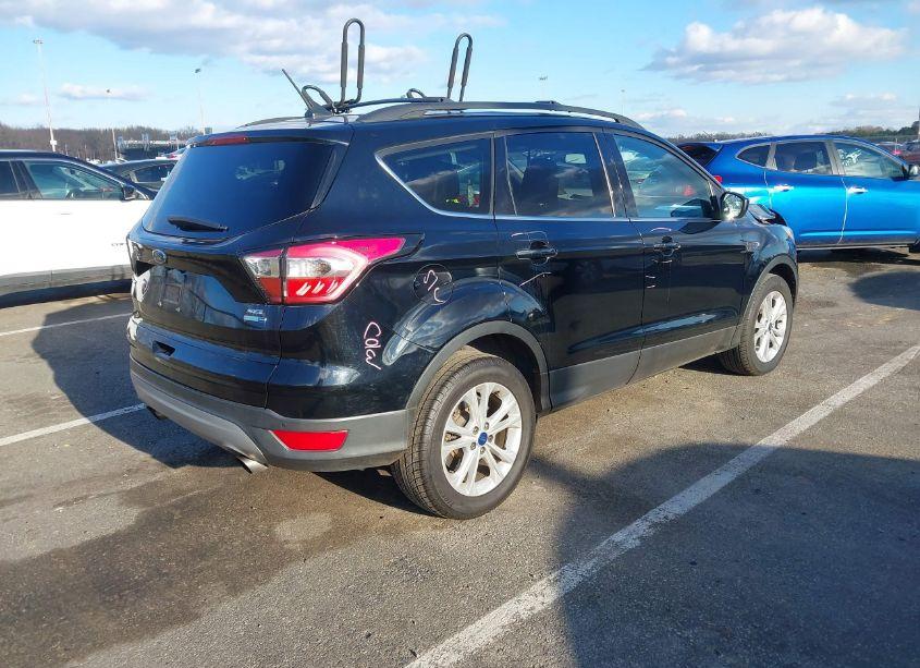 Photo 4 of 2018 Ford Escape SEL (VIN 1FMCU9HD4JUA06225)
