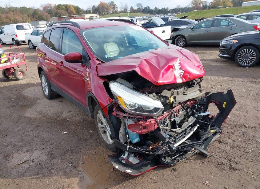 2018 Ford Escape SEL (VIN 1FMCU9HD4JUA78588) main photo