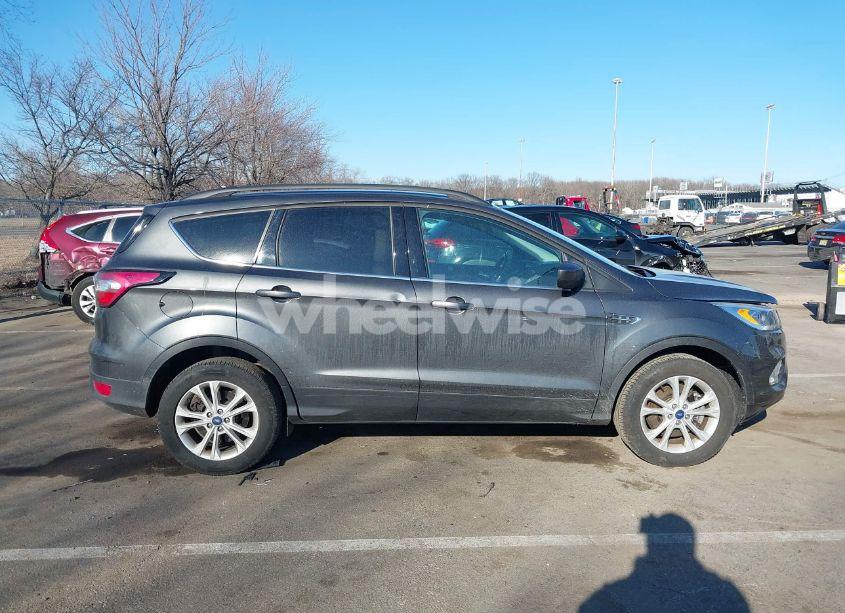 Photo 13 of 2018 Ford Escape SEL (VIN 1FMCU9HD4JUA88067)