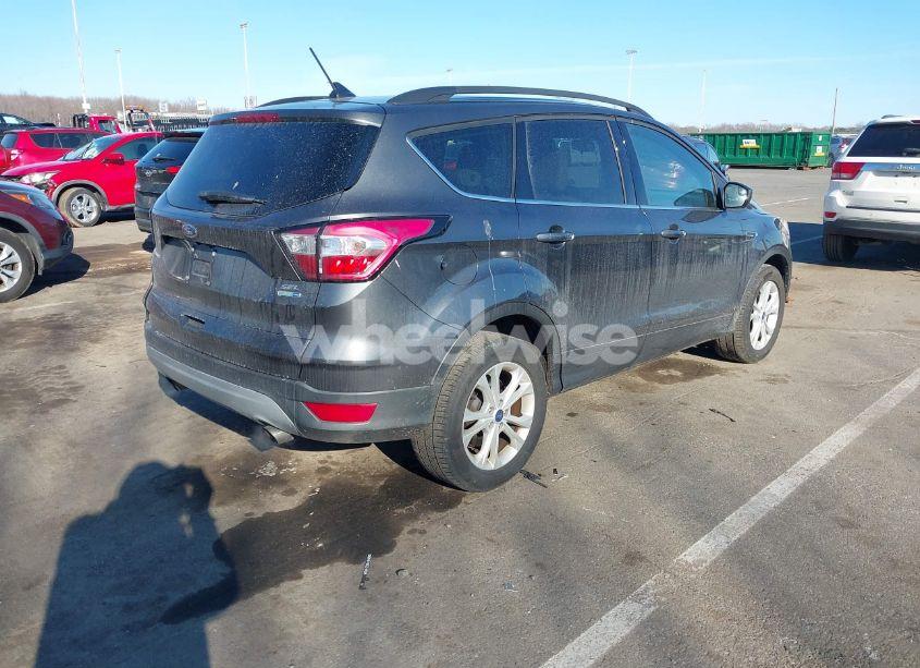 Photo 4 of 2018 Ford Escape SEL (VIN 1FMCU9HD4JUA88067)