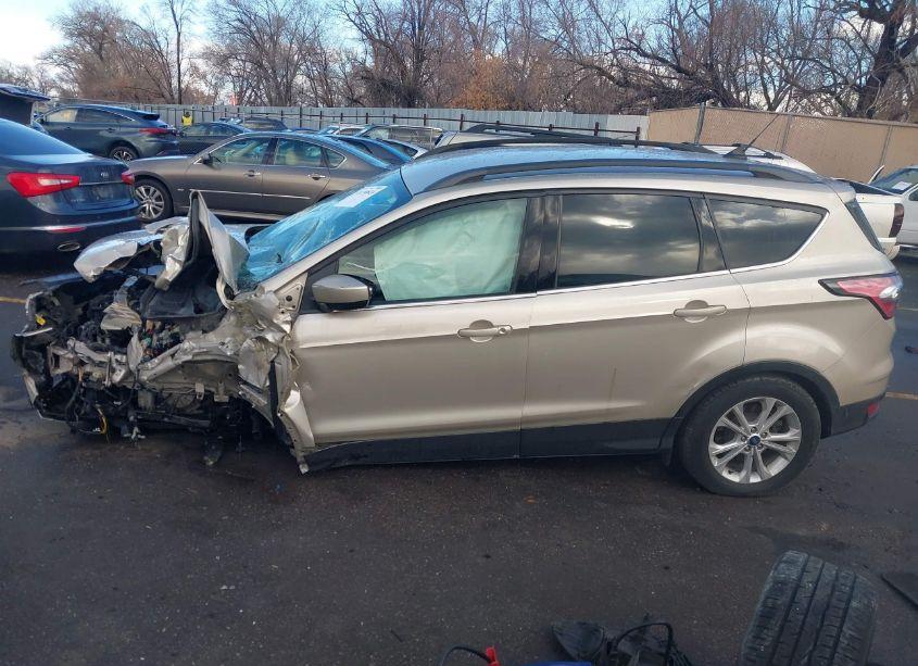 Photo 15 of 2018 Ford Escape SEL (VIN 1FMCU9HD4JUB52771)