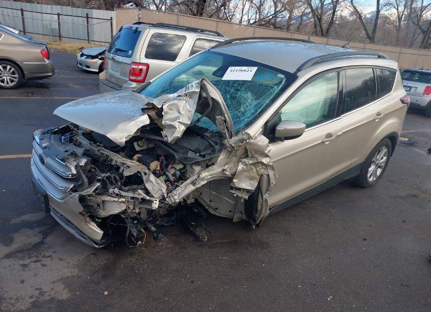 Photo 2 of 2018 Ford Escape SEL (VIN 1FMCU9HD4JUB52771)