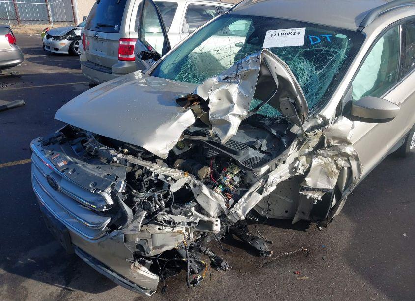 Photo 6 of 2018 Ford Escape SEL (VIN 1FMCU9HD4JUB52771)