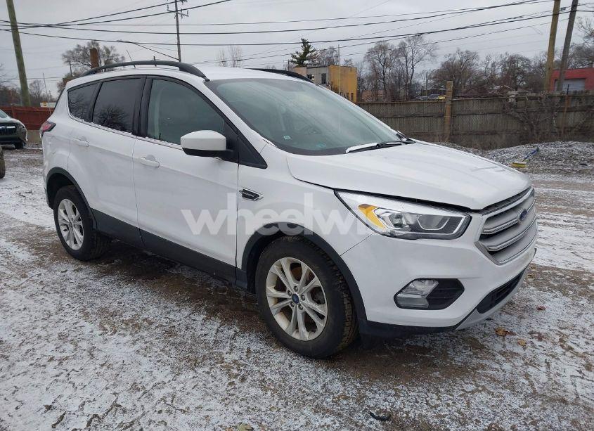 2018 Ford Escape SEL (VIN 1FMCU9HD4JUC33141) main photo