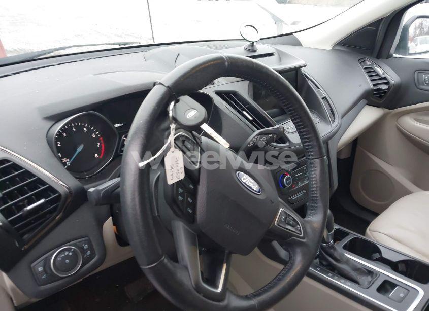 Photo 11 of 2018 Ford Escape SEL (VIN 1FMCU9HD4JUC33141)